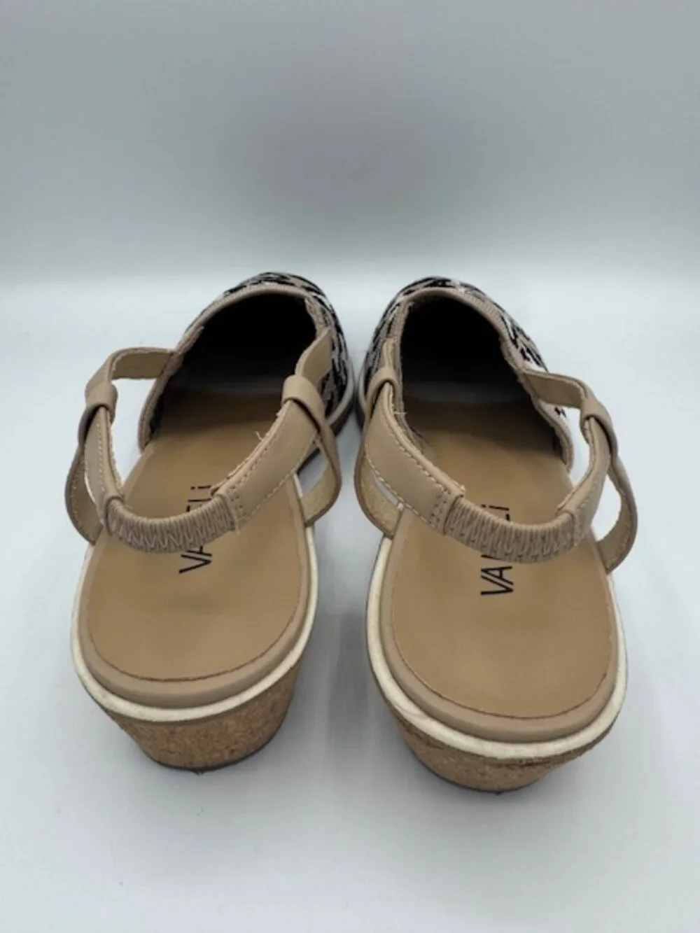 Vaneli Women's Greer Beige Leopard Slingback Wedge Size 8.5